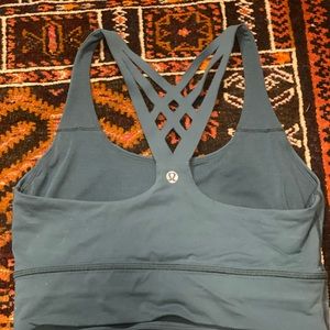 Lululemon sports bra top